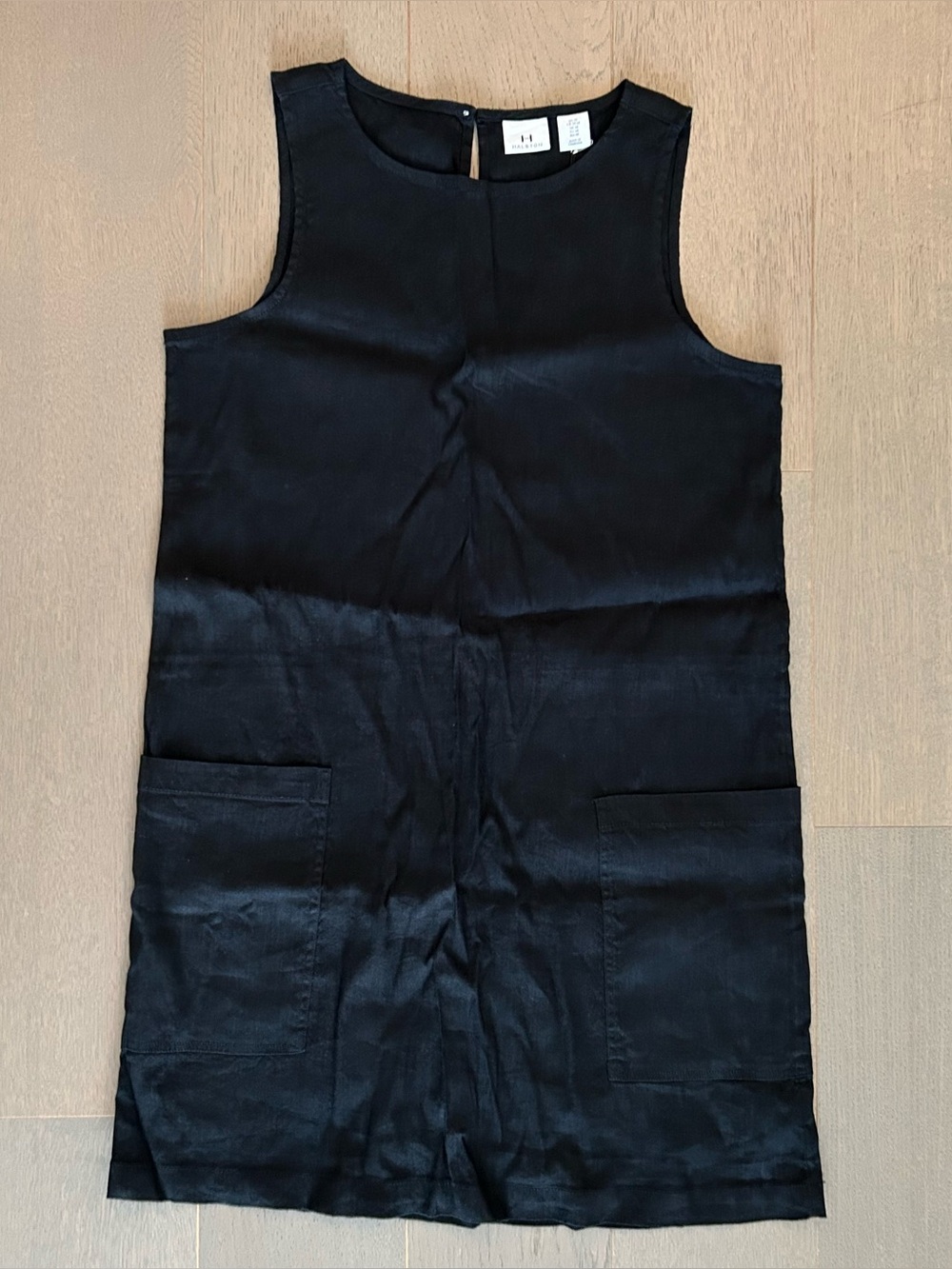 Halston Black Stretch Linen Blend Sleeveless Shift Dress